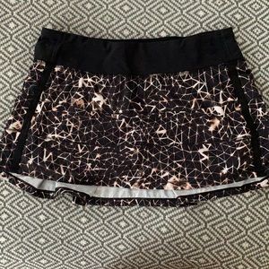 Lulu lemon skirt